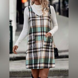 NWOT Women’s Wool Blend Plaid Pinafore Overall Dress With Front Pockets